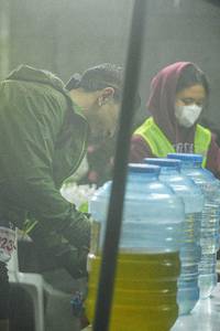 BIB: 223, 3059
                            <button type="button" onclick="openModal(22310336)" class="btn btn-primary btn-sm float-right btn-popup" data-toggle="modal" data-target=".modal-high-quality">
                        <i class="fas fa-shopping-cart"></i> Add to Cart
                    </button>
                                            <button type="button" onclick="isThisMe(22310336, true)" class="btn btn-success btn-sm float-right btn-popup btn-isme hidden" data-toggle="tooltip" data-placement="bottom" title="นี่คือรูปของคุณใช่ไหม คลิกที่นี่เพื่อเอาเข้าอัลบั้ม">
                        <i class="fas fa-plus"></i> Add to album
                    </button>
                    <button type="button" onclick="isThisMe(22310336, false)" class="btn btn-warning btn-sm float-right btn-popup btn-isnotme hidden">
                        <i class="fas fa-ban"></i> Remove from album
                    </button>